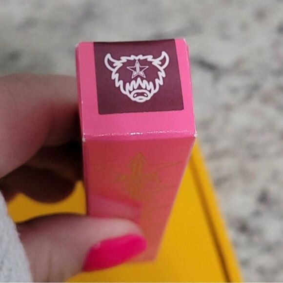 Jeffree Star Velour Liquid Lipstick Yak- NEW - Picture 6 of 7